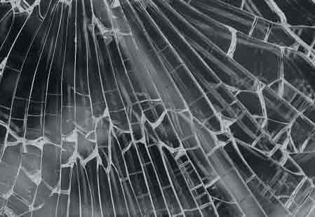מיגון זכוכית מחוסמת מפני שבר ספונטני